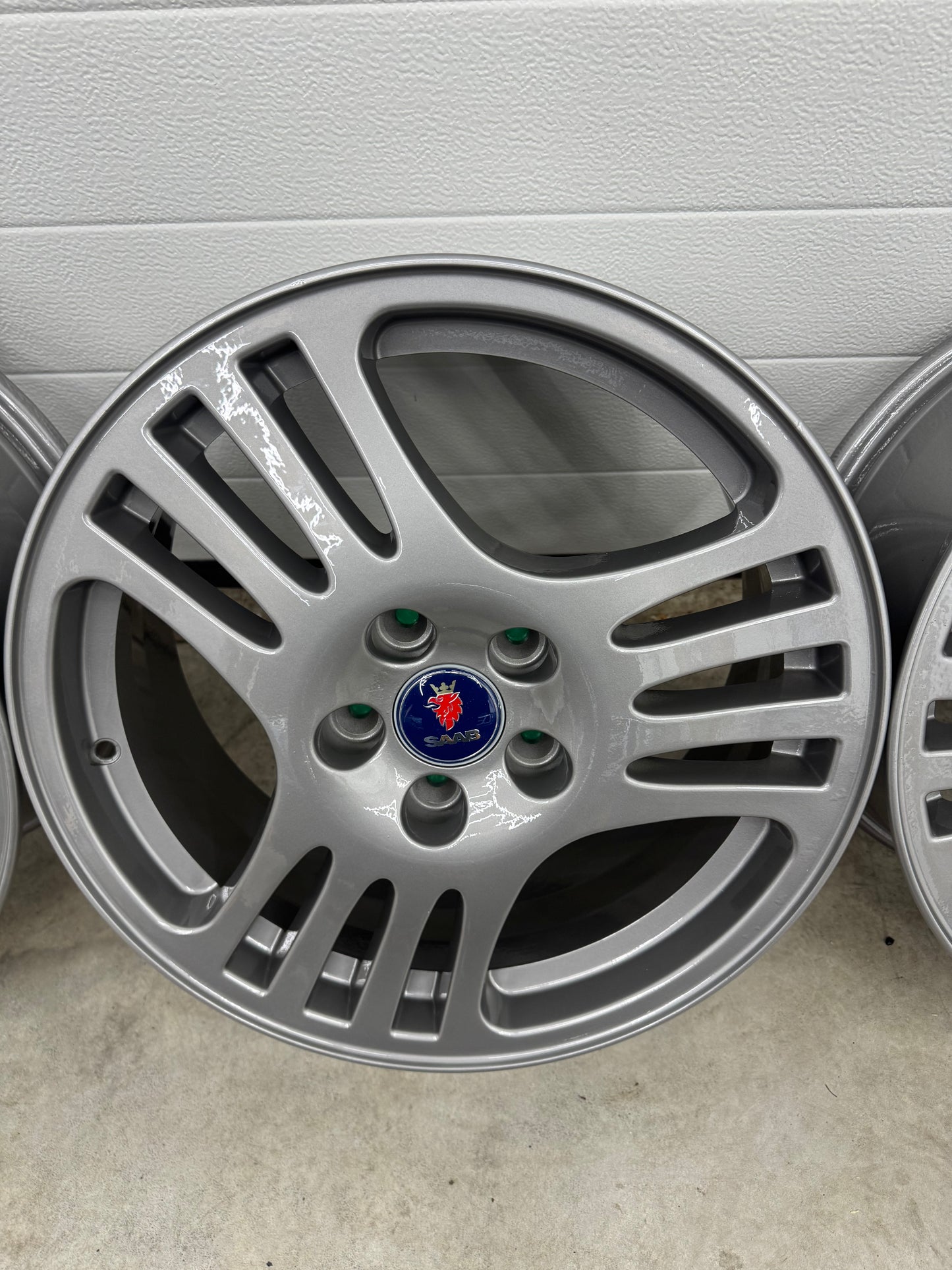 Saab Alu 41 qaudspoke velgen nieuw gecoat
