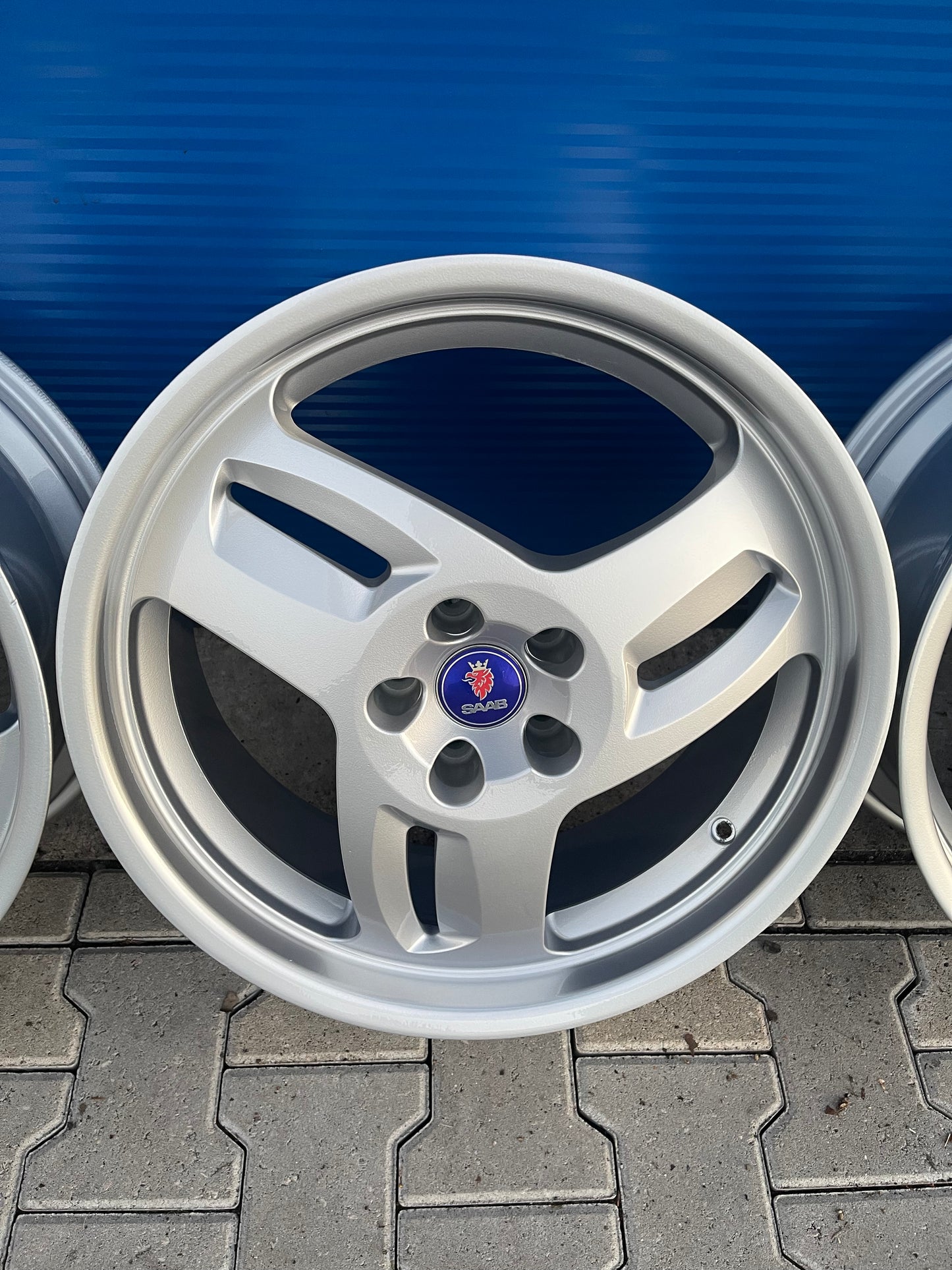 Saab hirsch performance 3 spoke 19” velgen nieuw gecoat