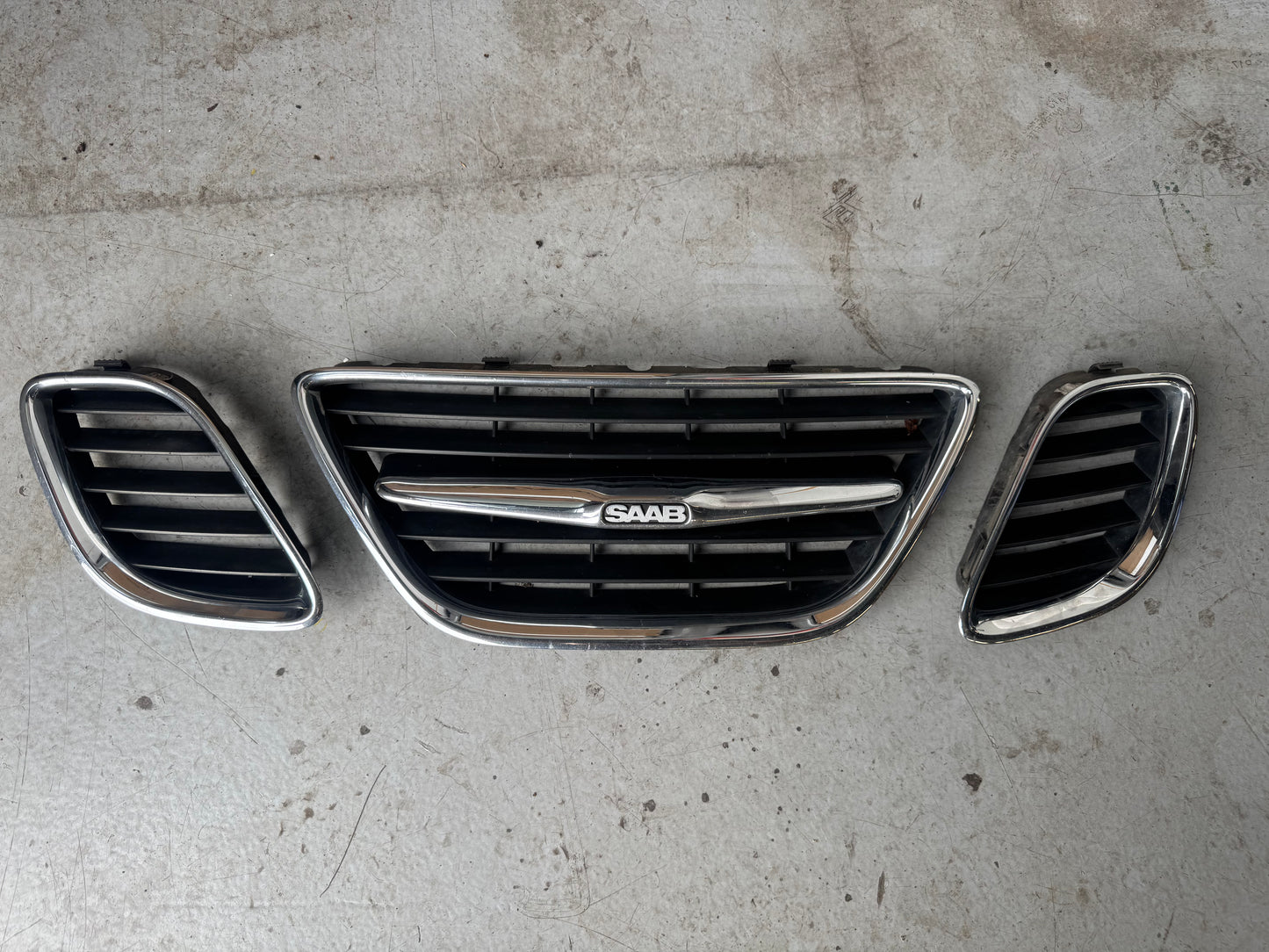 Saab 9-5 grille 2001-2005 in nette staat