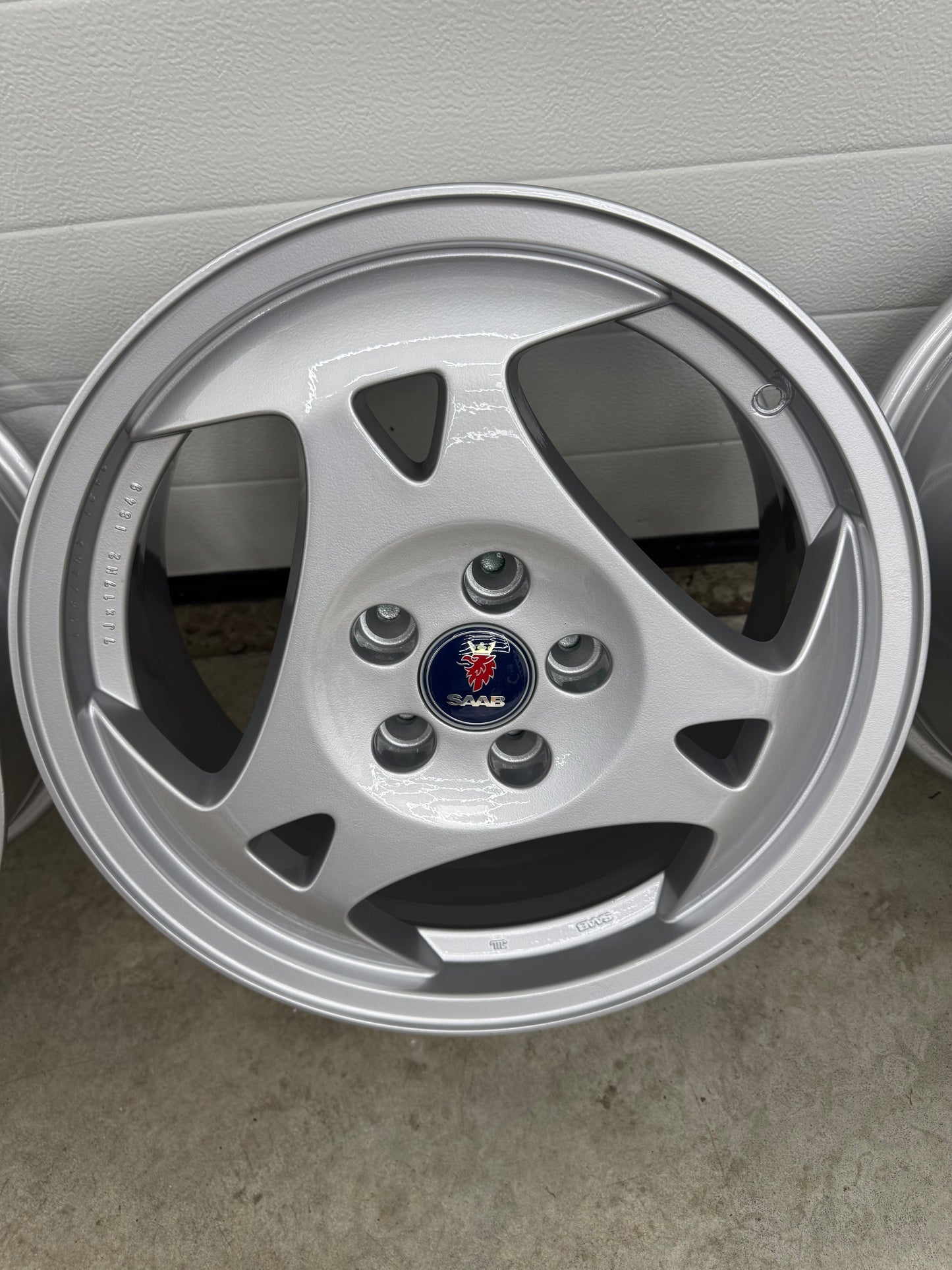 Saab Alu 28 Aero velgen nieuw gecoat